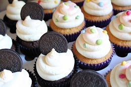 oreo and smartie cupcakes